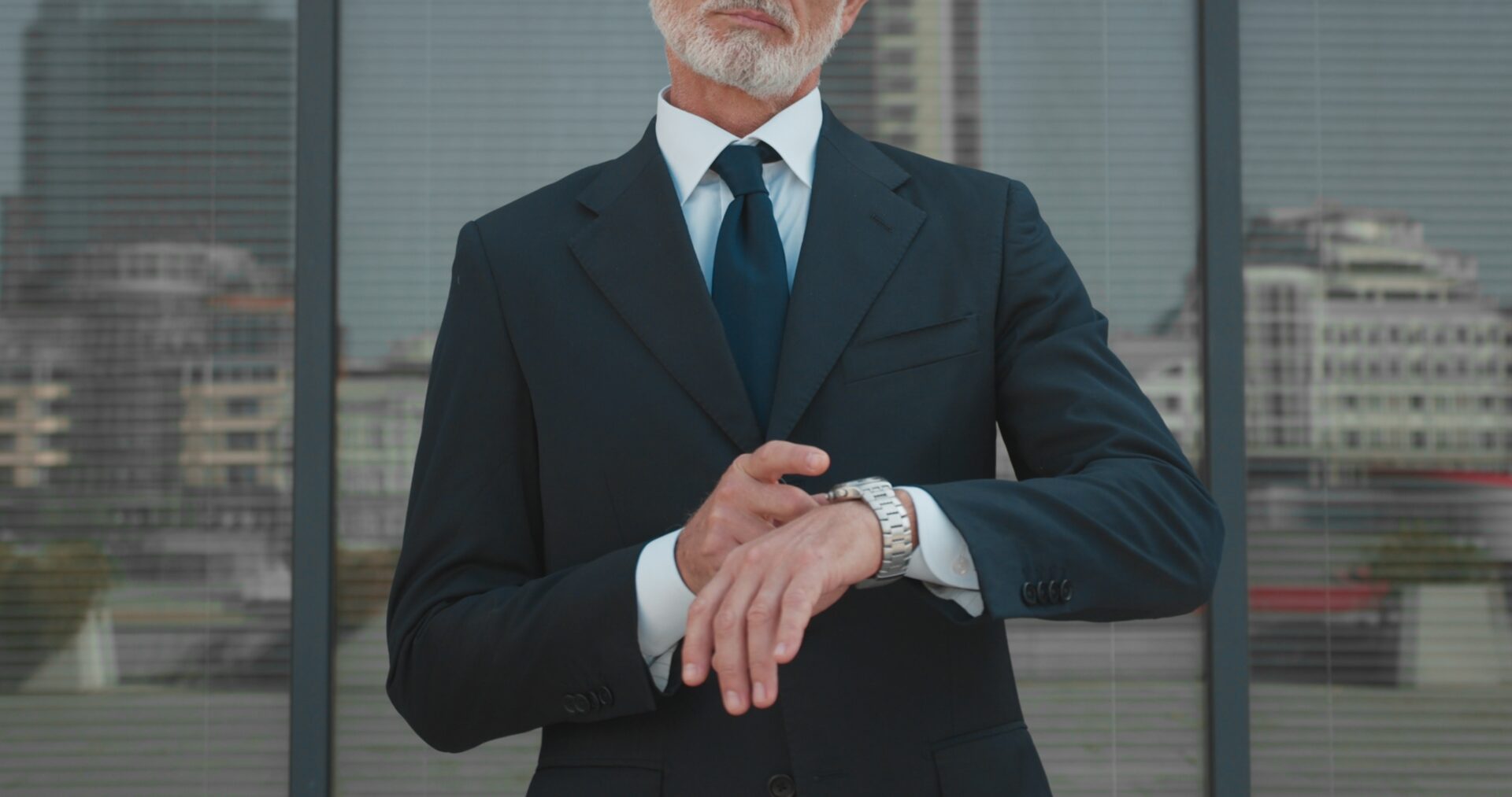 angry customer who didnt receive holiday business hours update because the business didnt follow CMIT of Atlantas advice for businesses